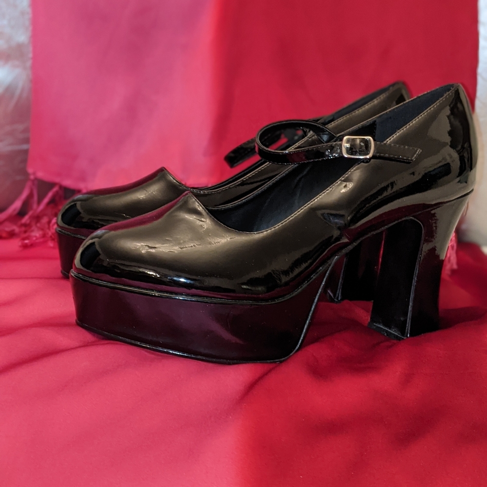 NEW Platform Mary Jane's